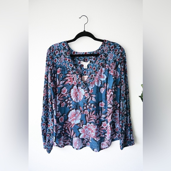 Band of The Free Floral Blouse - Picture 3 of 10
